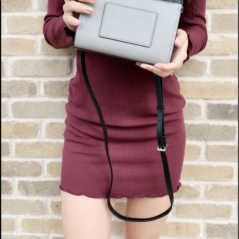 Gaby’sBags👜💕-NWT Michael Kors Crossbody - Picture 6 of 7